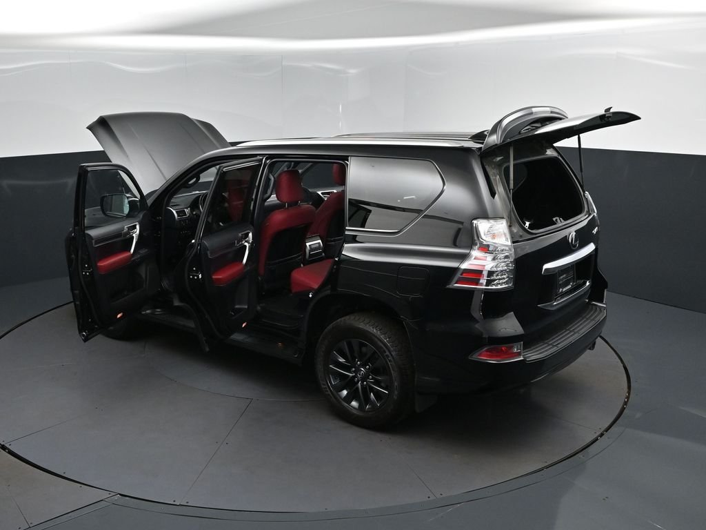 Certified Used 2022 BLACK Lexus 460 image 2