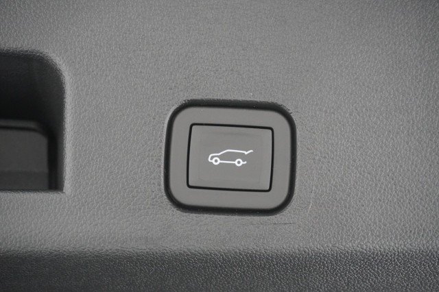 2026 GMC Acadia Elevation - Photo 8