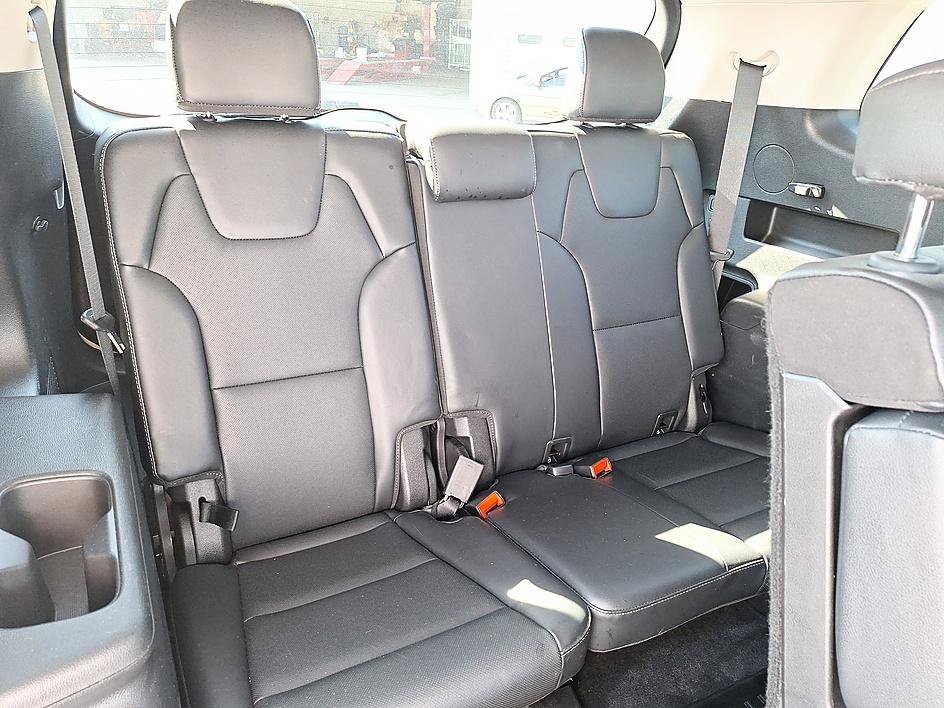 Used 2020 Snow White Pearl Kia EX image 23