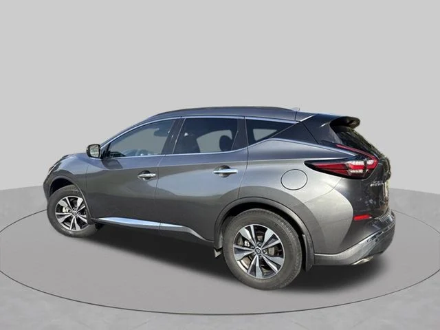 Used 2023 Gray Nissan SV image 6