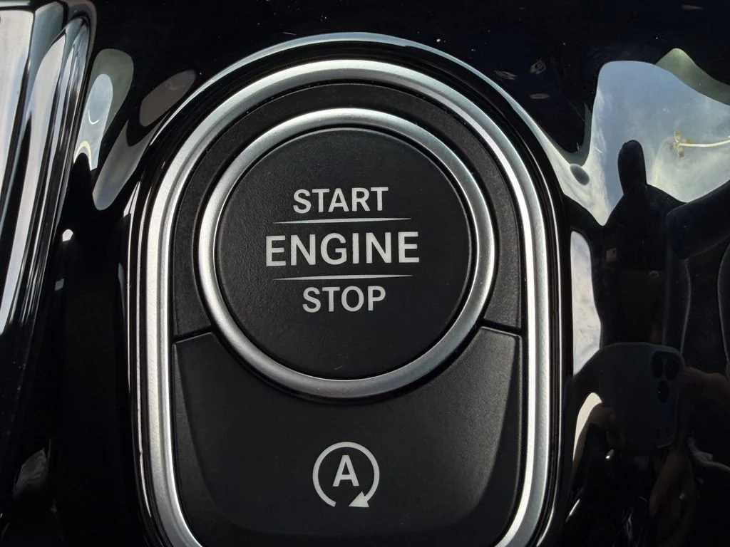 Used 2025  Mercedes-Benz GLA 250 image 20