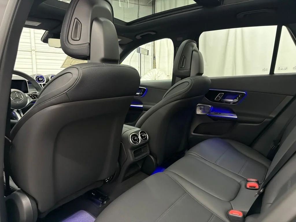 New 2027 Black Mercedes-Benz GLC 300 image 22