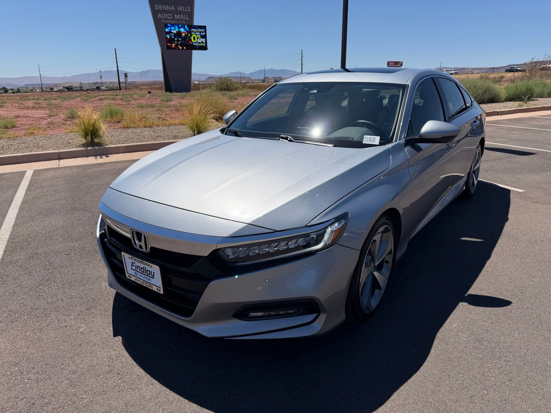 Used 2018 Silver Honda Touring image 1
