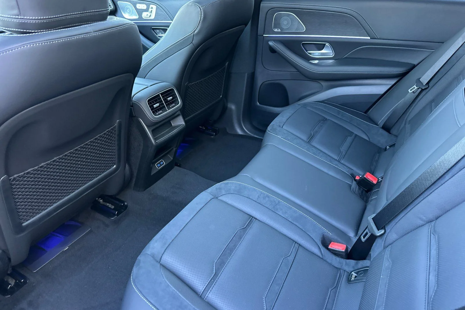 New 2026 Obsidian Black Metallic Mercedes-Benz GLE 53 AMG® image 10