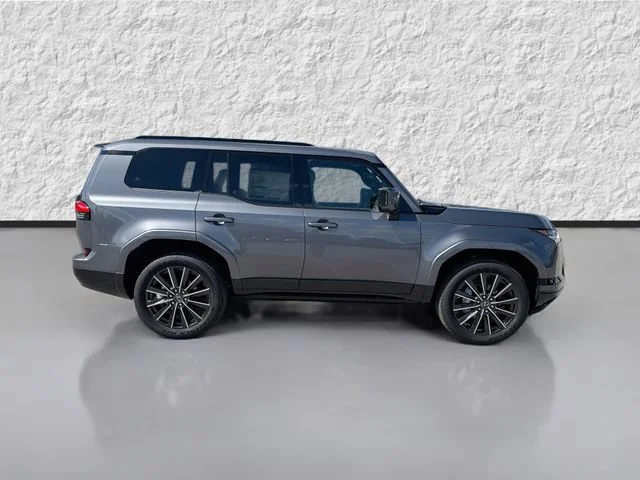New 2026 Nebula Gray Pearl Lexus LUXURY PLUS image 2