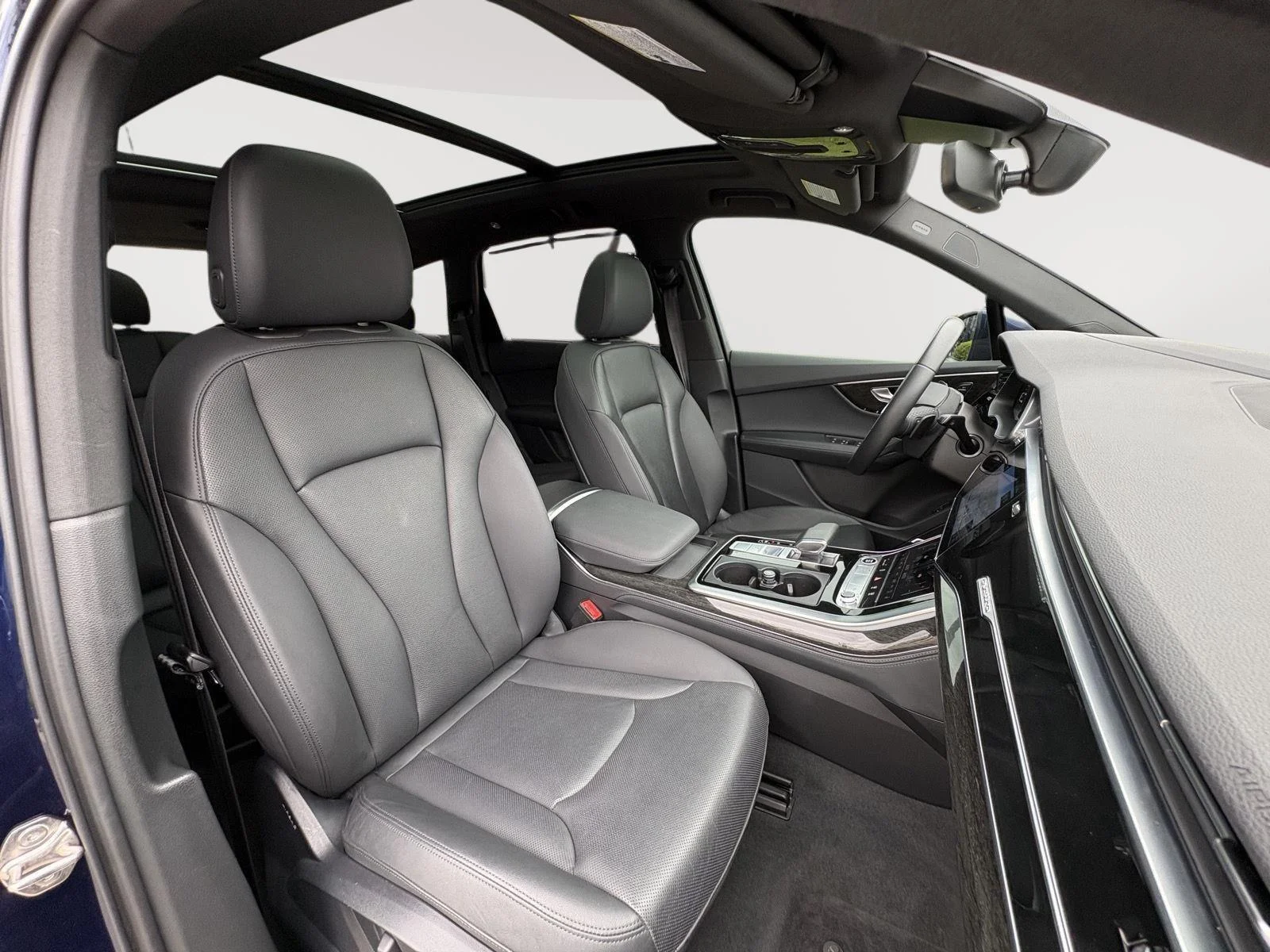 Used 2022 Navarra Blue Metallic Audi Prestige image 25