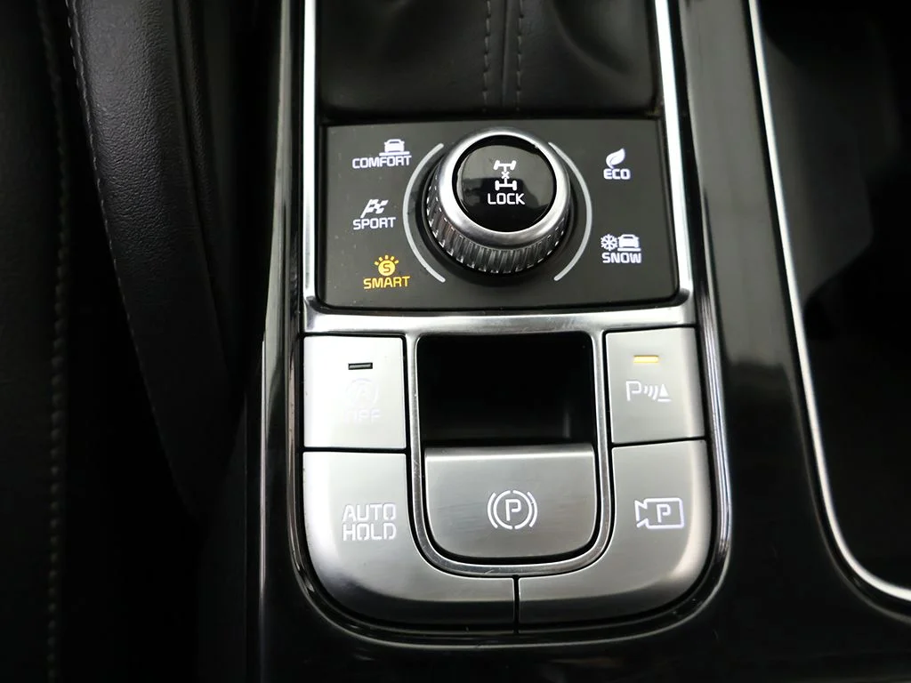 Used 2023 Black Kia SX image 63
