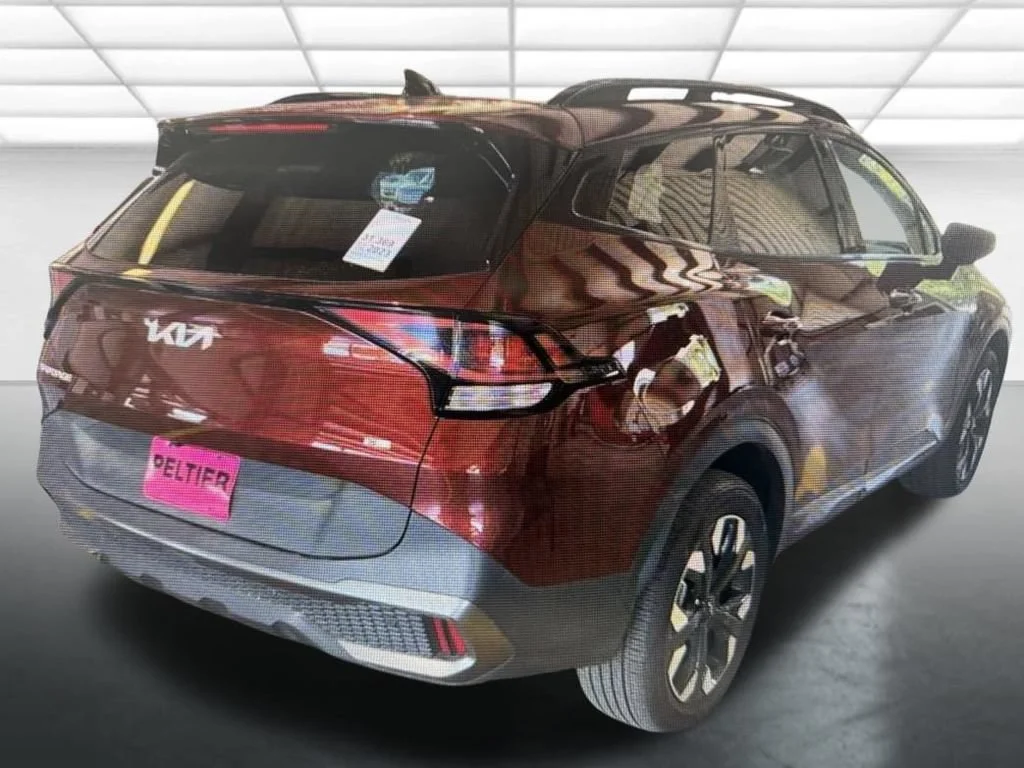 Used 2023 Red Kia X-Line image 2