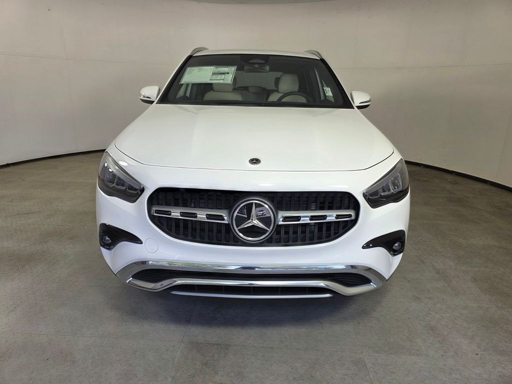 New 2026 Polar White Mercedes-Benz GLA 250 image 2