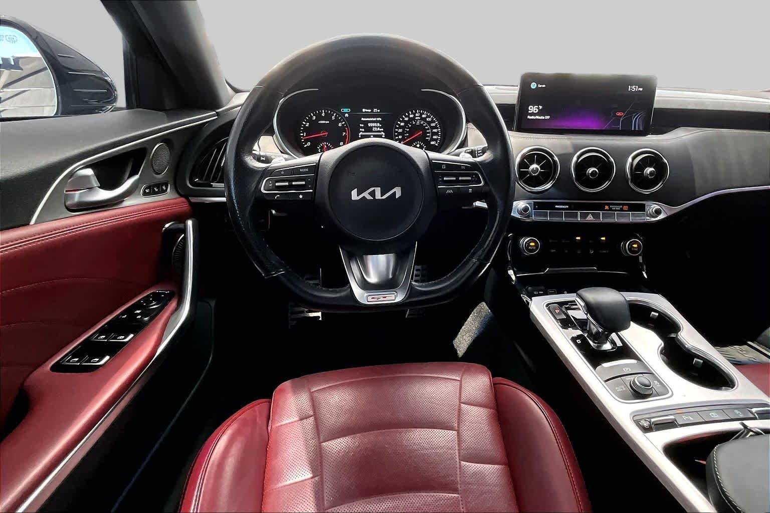 Pre-Owned 2022 Kia Stinger GT2