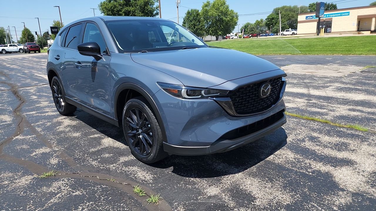 Used 2025  Mazda 2.5 S Carbon Edition image 2