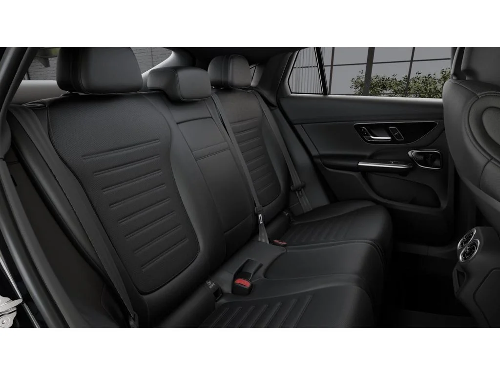 New 2027 Black Mercedes-Benz GLC 300 image 5