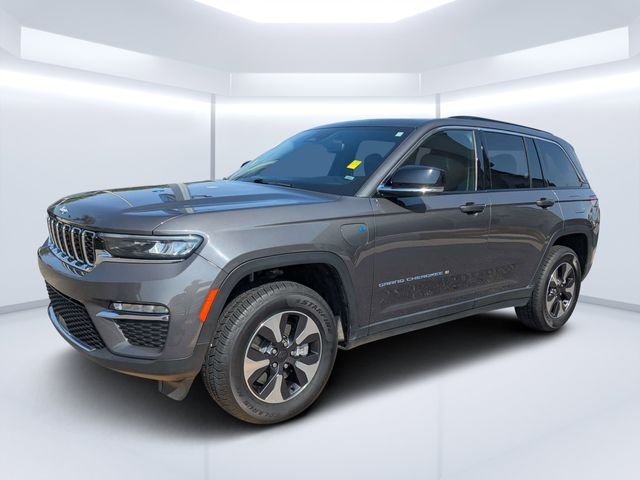 Used 2024 Gray Jeep 4xe image 7