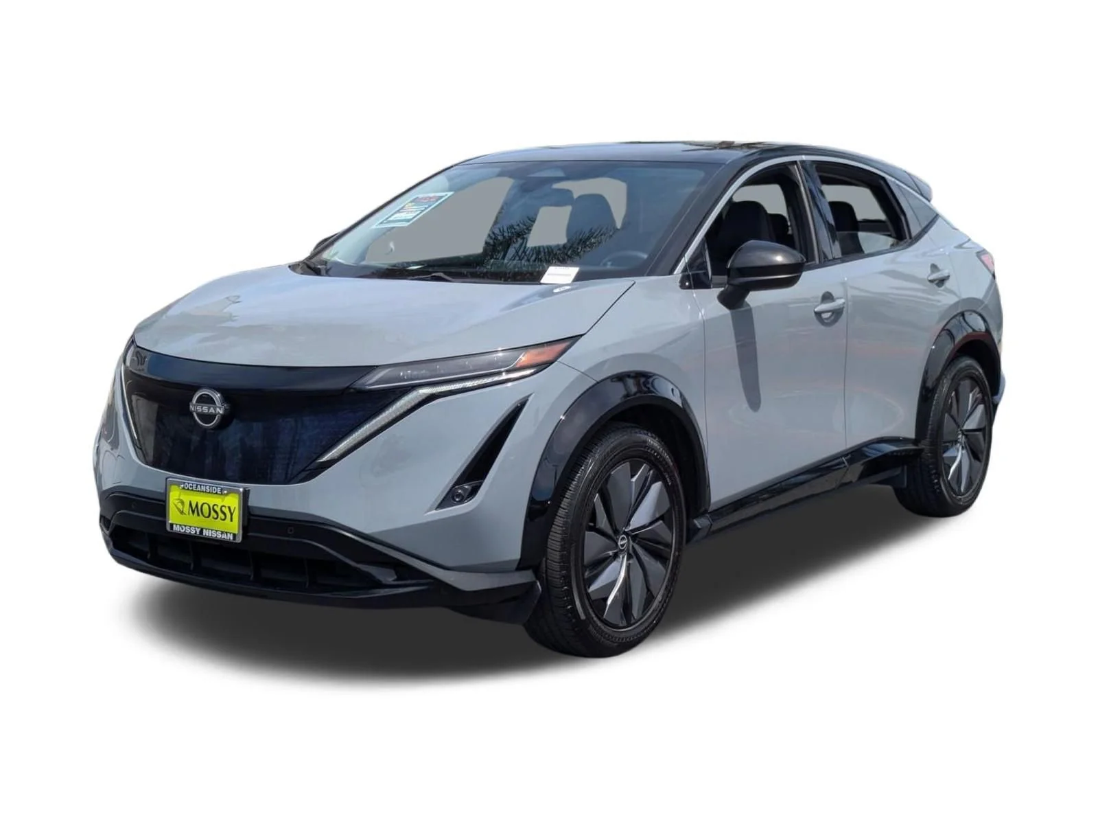 2023 Nissan Ariya Venture+ FWD's photo
