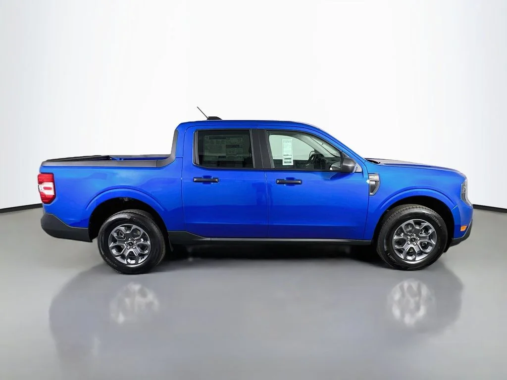 New 2026 Velocity Blue Ford XLT image 17