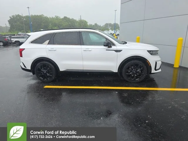 Used 2021 Glacial White Pearl Kia SX-Prestige image 7