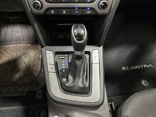 Used 2017 Electric Blue Hyundai Value Edition image 25