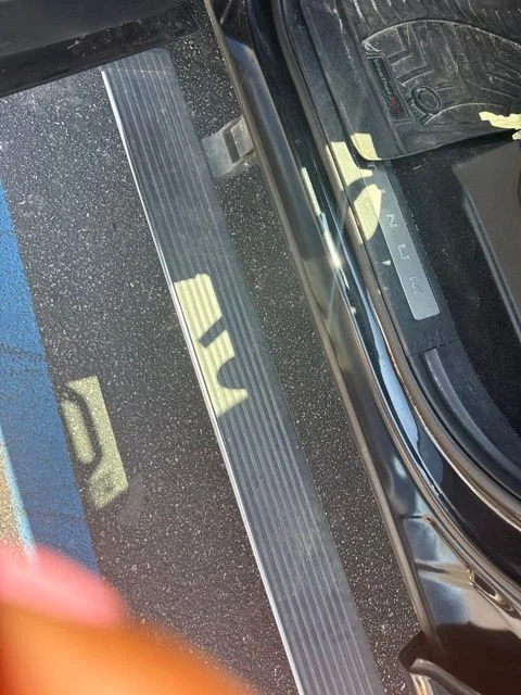 Used 2015 Black Ford Platinum image 2