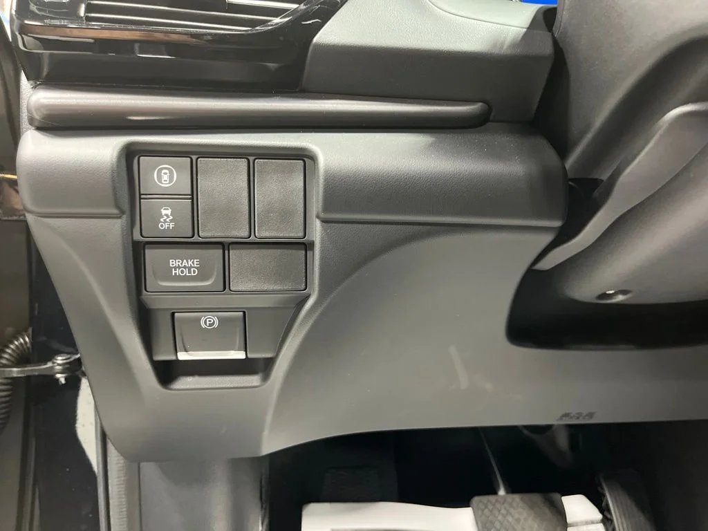 Used 2026 Majestic Black Pearl Acura Base image 13