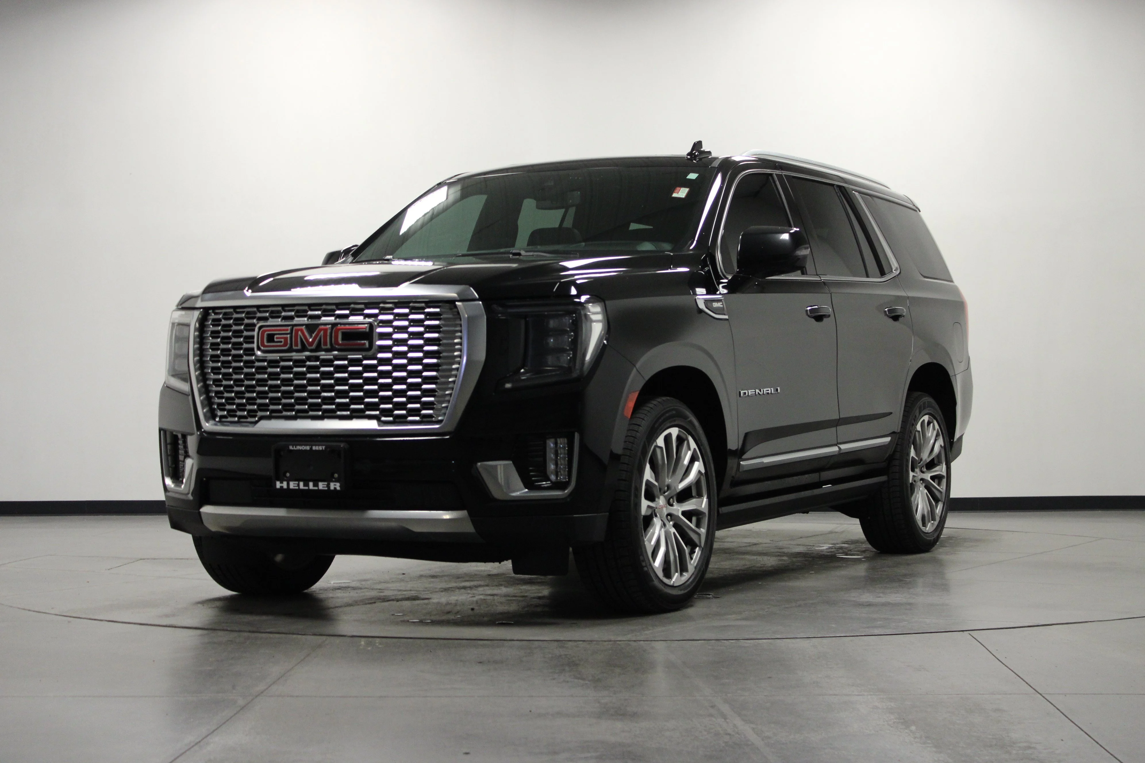 Used 2022 Onyx Black GMC Denali image 8