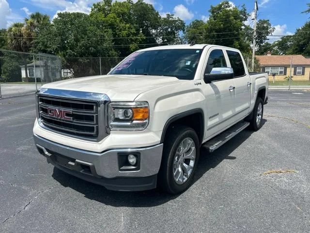 Used 2014 White Diamond Tricoat GMC SLT image 1