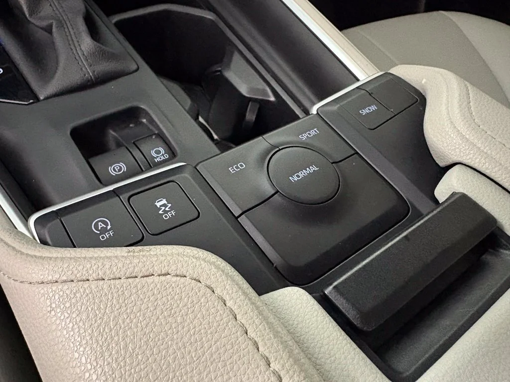 Used 2025 Beige Toyota XLE image 35