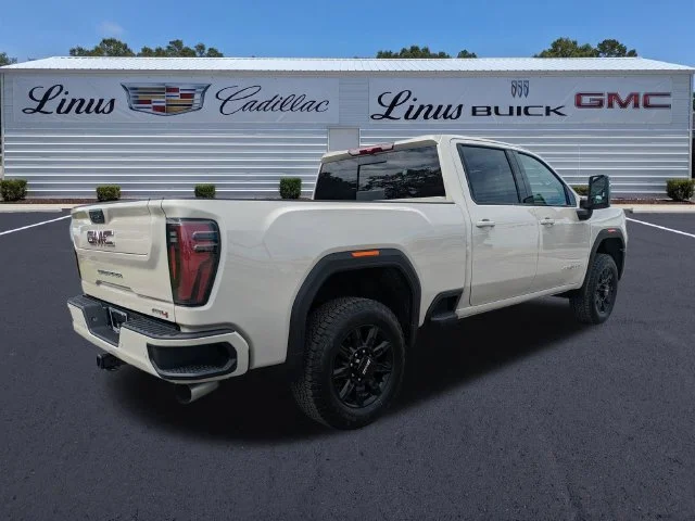 2026 GMC Sierra 2500HD AT4 - Photo 4