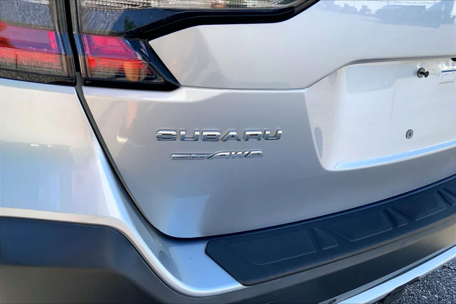 Used 2024 Ice Silver Metallic Subaru Touring image 30