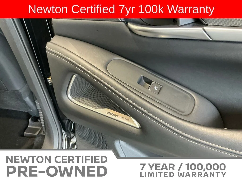 Certified Used 2025 Mineral Black INFINITI LUXE image 50