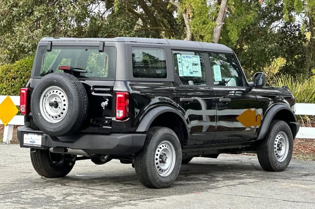 New 2025 Shadow Black Ford Base image 4