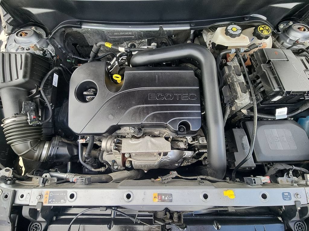 Used 2023 Sterling Metallic GMC SLT image 25
