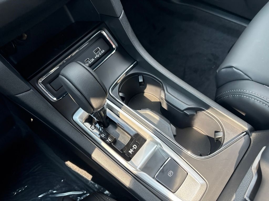 New 2026 ICE SILVER METALLIC Subaru Premium 7-Passenger image 18