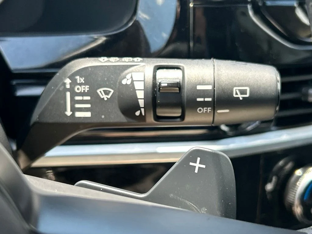 Certified Used 2025 White Nissan SV image 32