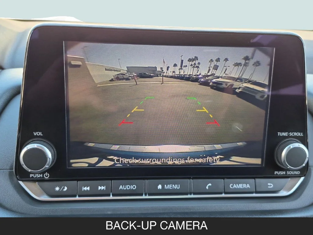 Used 2023 Blue Nissan SV image 21
