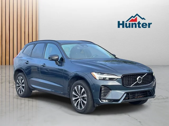 2024 Volvo XC60 B5 Plus Dark Theme