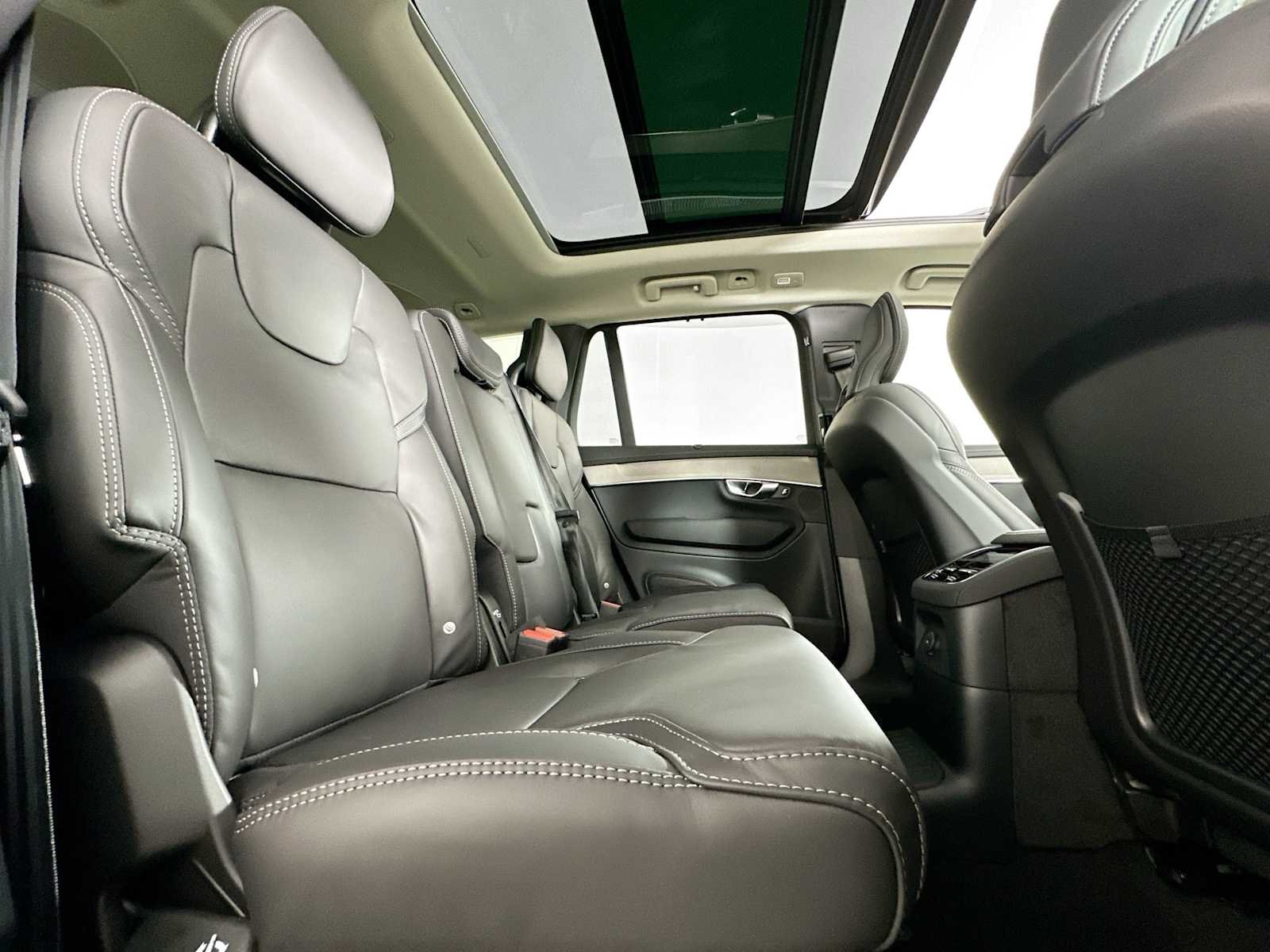 2025 Volvo XC90 Ultra - Photo 26