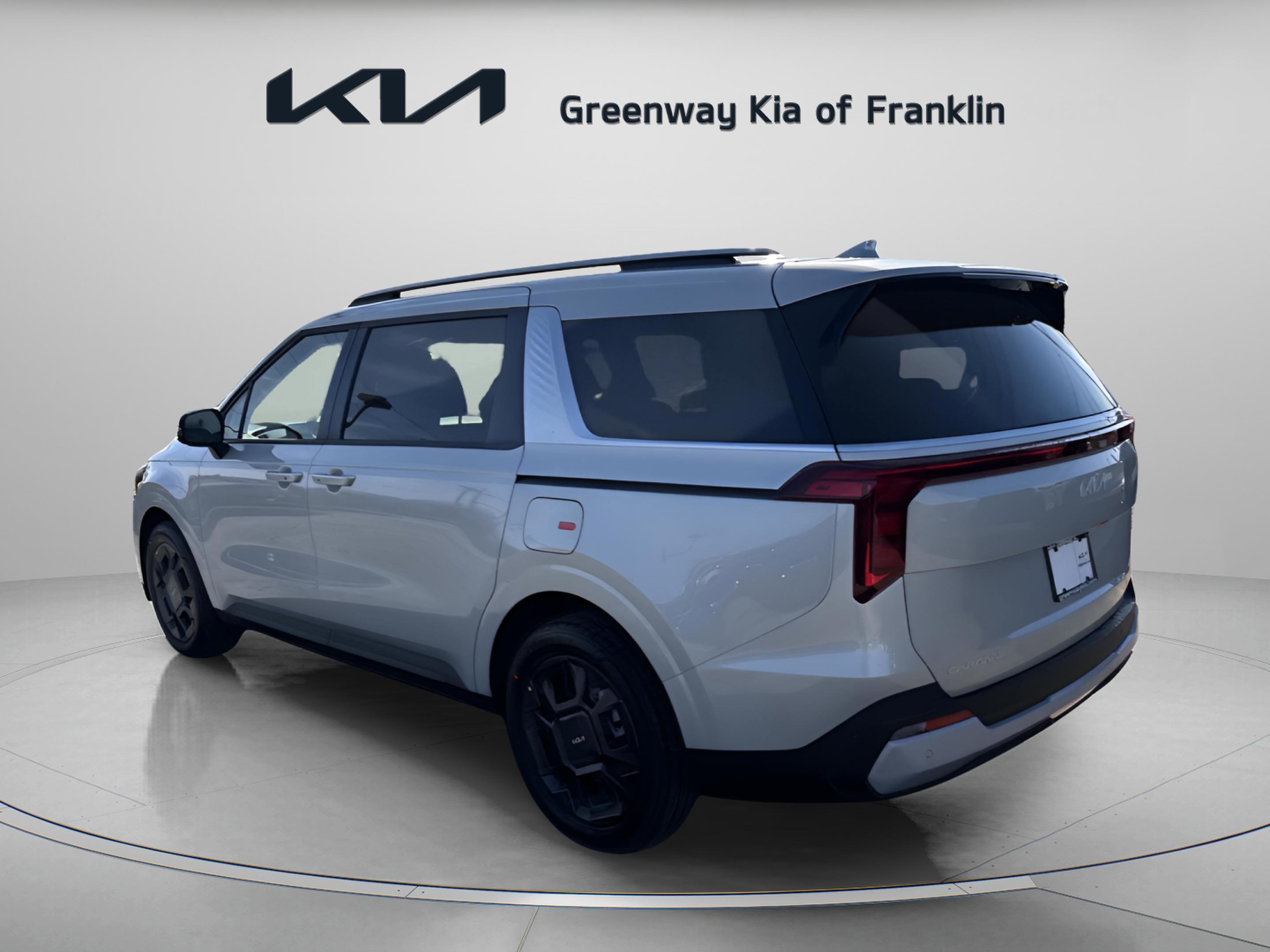 New 2026 Ivory Silver Kia EX image 5