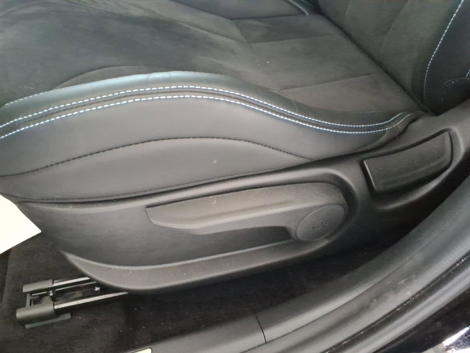 Certified Used 2025 Abyss Black Hyundai Base image 20