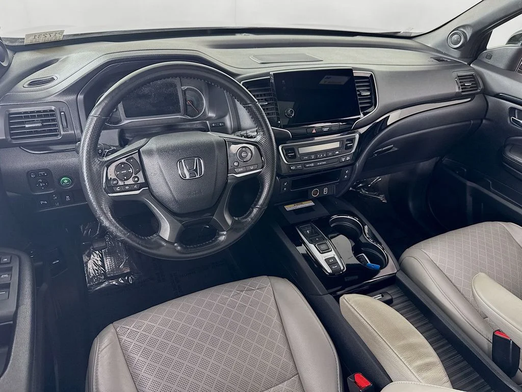 Used 2019  Honda Elite image 19
