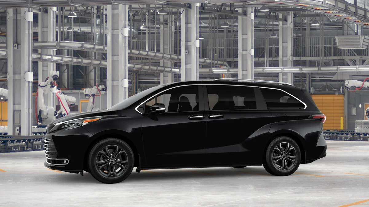 New 2026 Midnight Black Metallic Toyota Platinum image 3