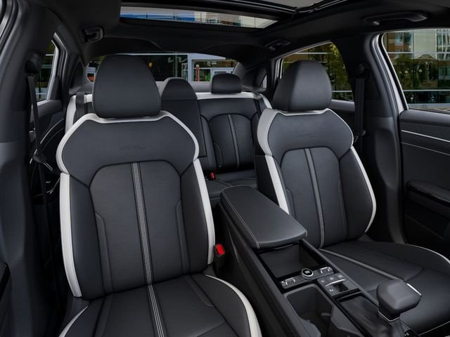Used 2025 Gray Kia GT-Line image 15