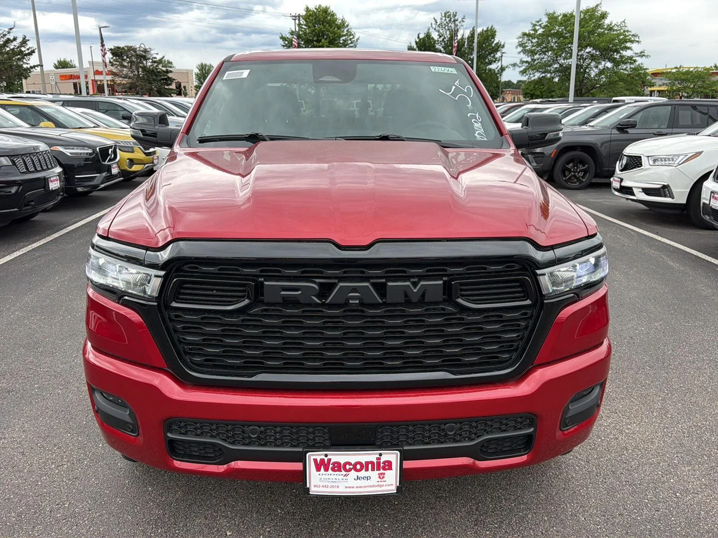 New 2026 Molten Red Pearl-Coat Exterior Paint RAM Big Horn image 3