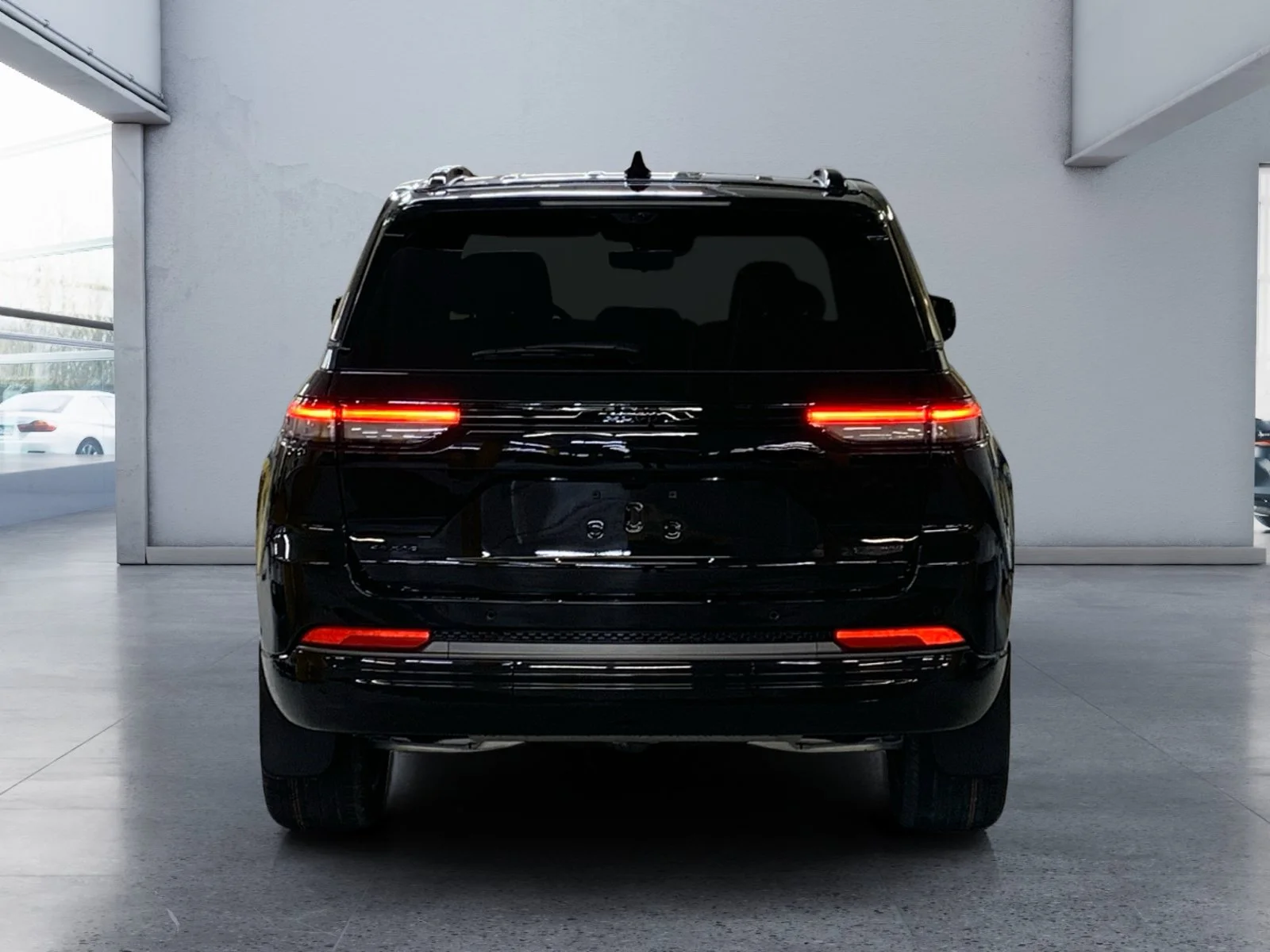 New 2026 Diamond Black Crystal Pearl Jeep Summit image 4