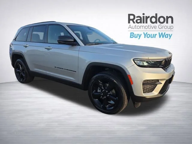 2024 Jeep Grand Cherokee Altitude X 4x4's photo