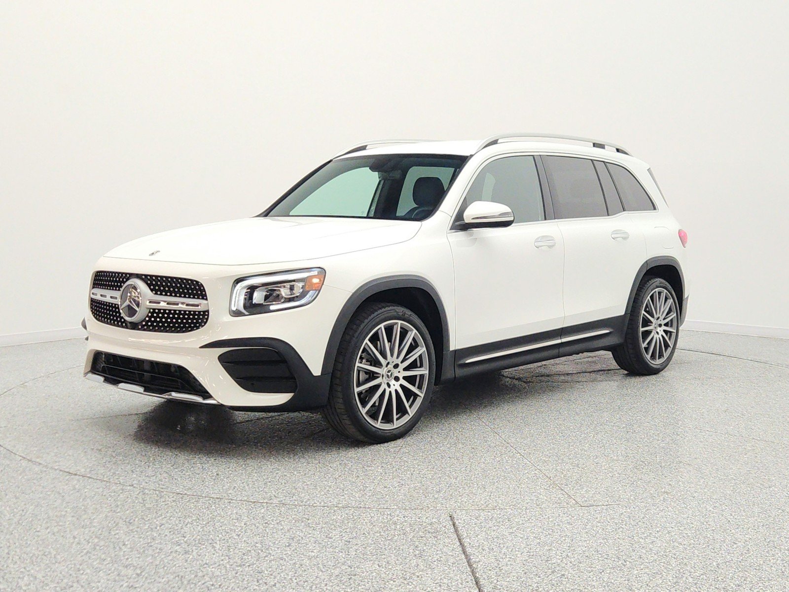 2022 Mercedes-Benz GLB GLB 250's photo