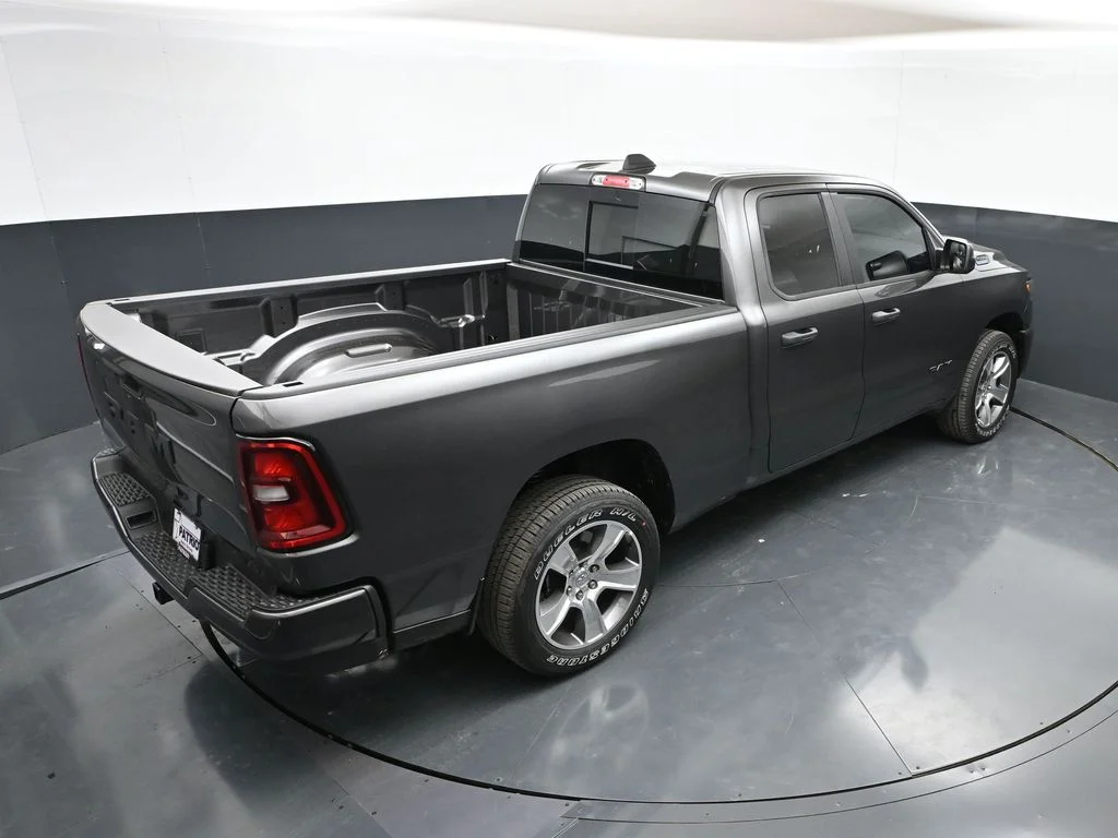 New 2026 Granite Crystal Metallic Clear-Coat Exterior Paint RAM Express image 37