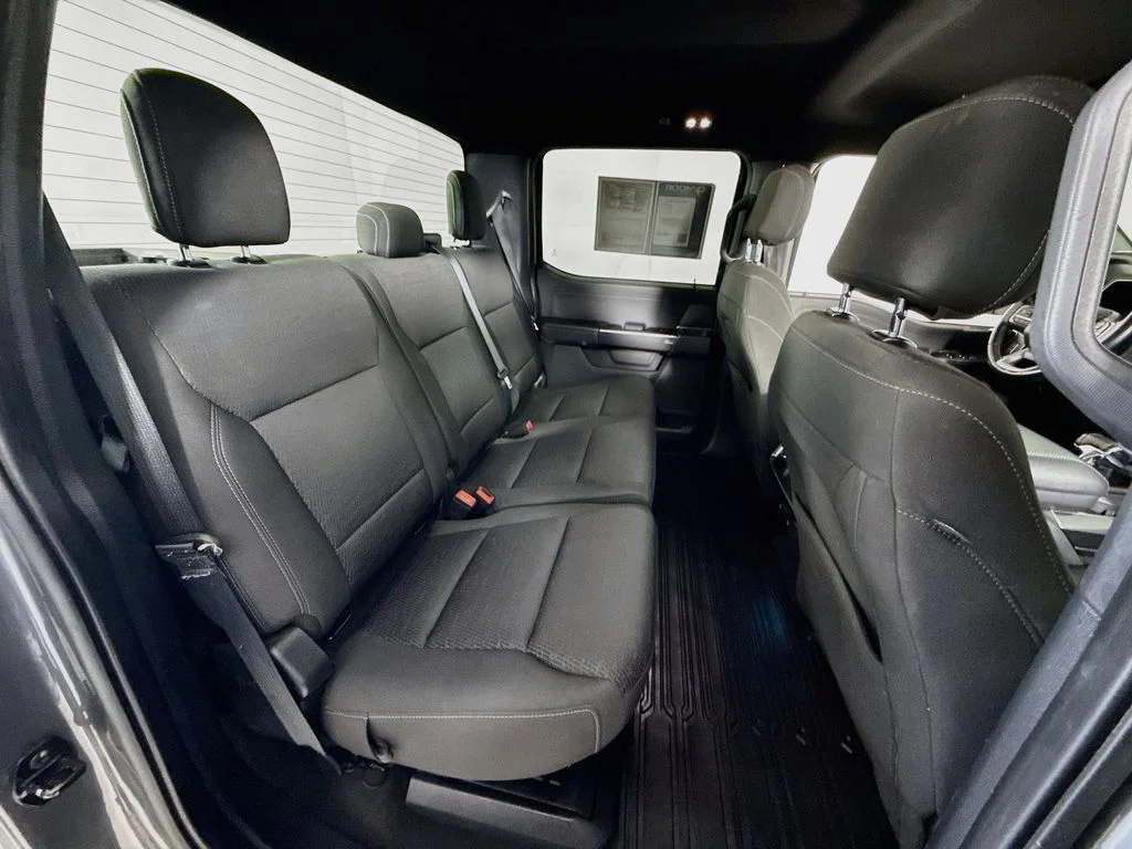 Used 2021 Carbonized Gray Metallic Ford XLT image 8