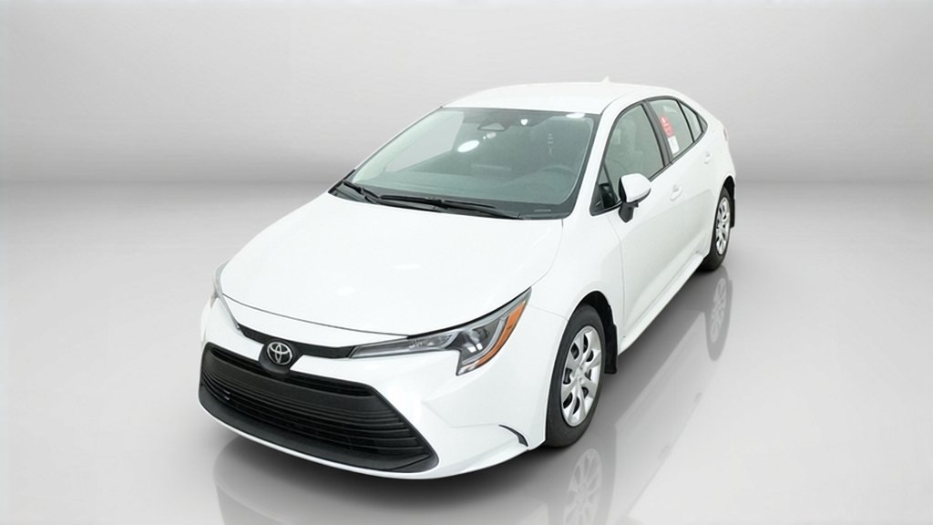 New 2027 Wind Chill Pearl Toyota LE image 10