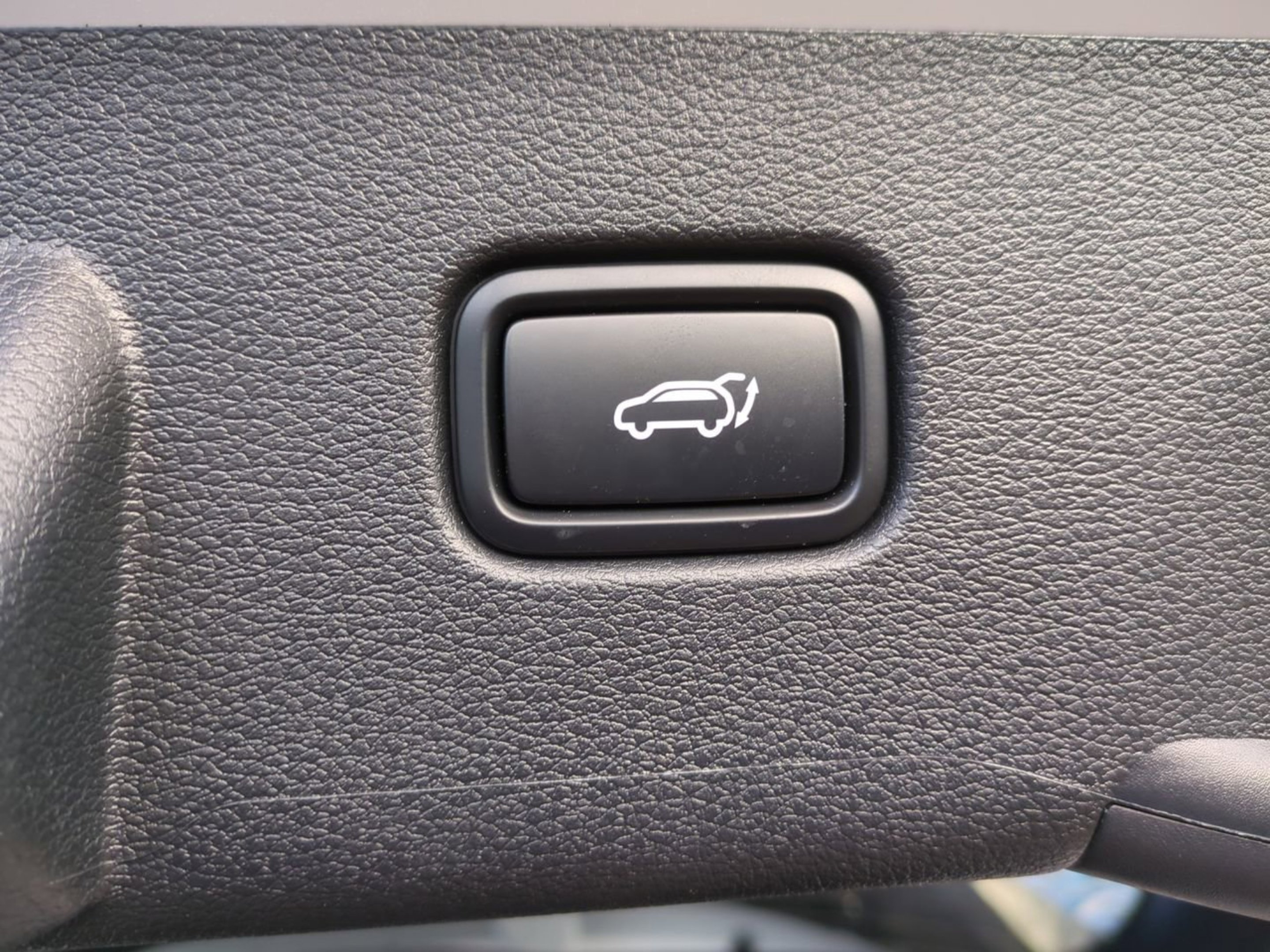 New 2026 Glacial White Pearl Kia EX image 15