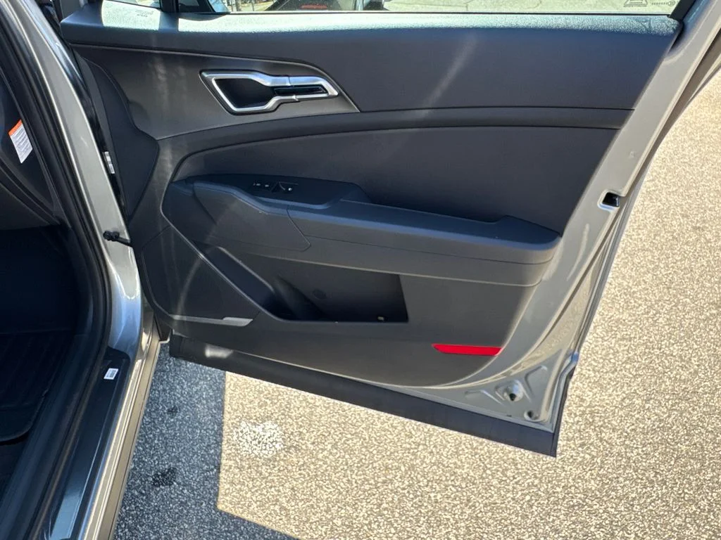 New 2026 Steel Gray Kia LX image 14